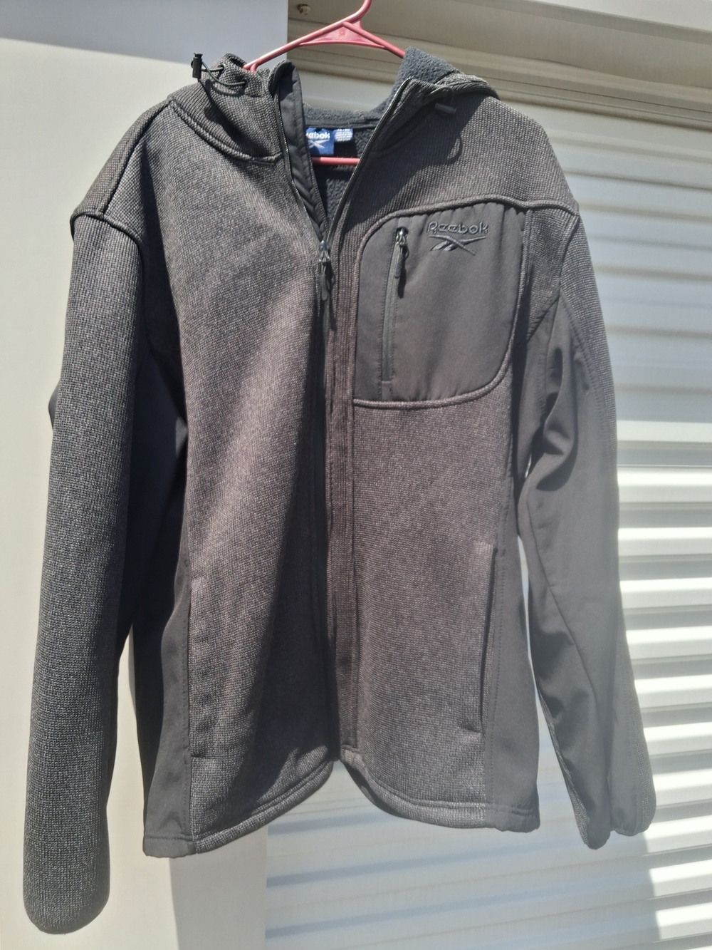 Reebok Men's Black Hooded Full-Zip Jacket. Size XL.